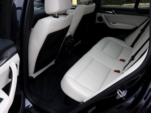 Used 2017 BMW X3 sDrive28i image 16