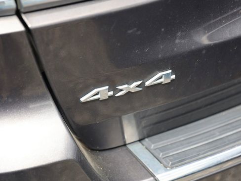 Used 2017 Jeep Grand Cherokee Overland image 7