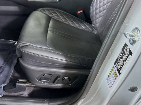 Used 2023 Kia Sorento SX AWD/4WD image 26