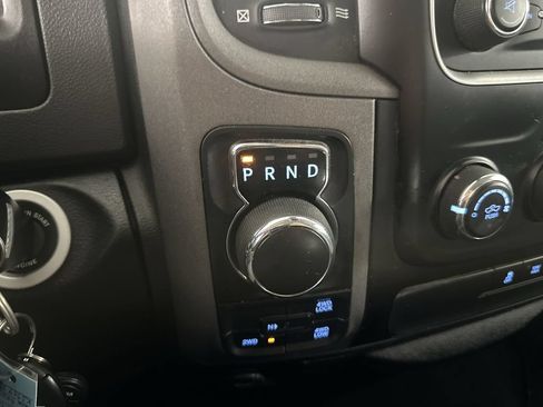 Used 2019 RAM 1500 Tradesman w/ Tradesman SXT Package AWD/4WD image 37