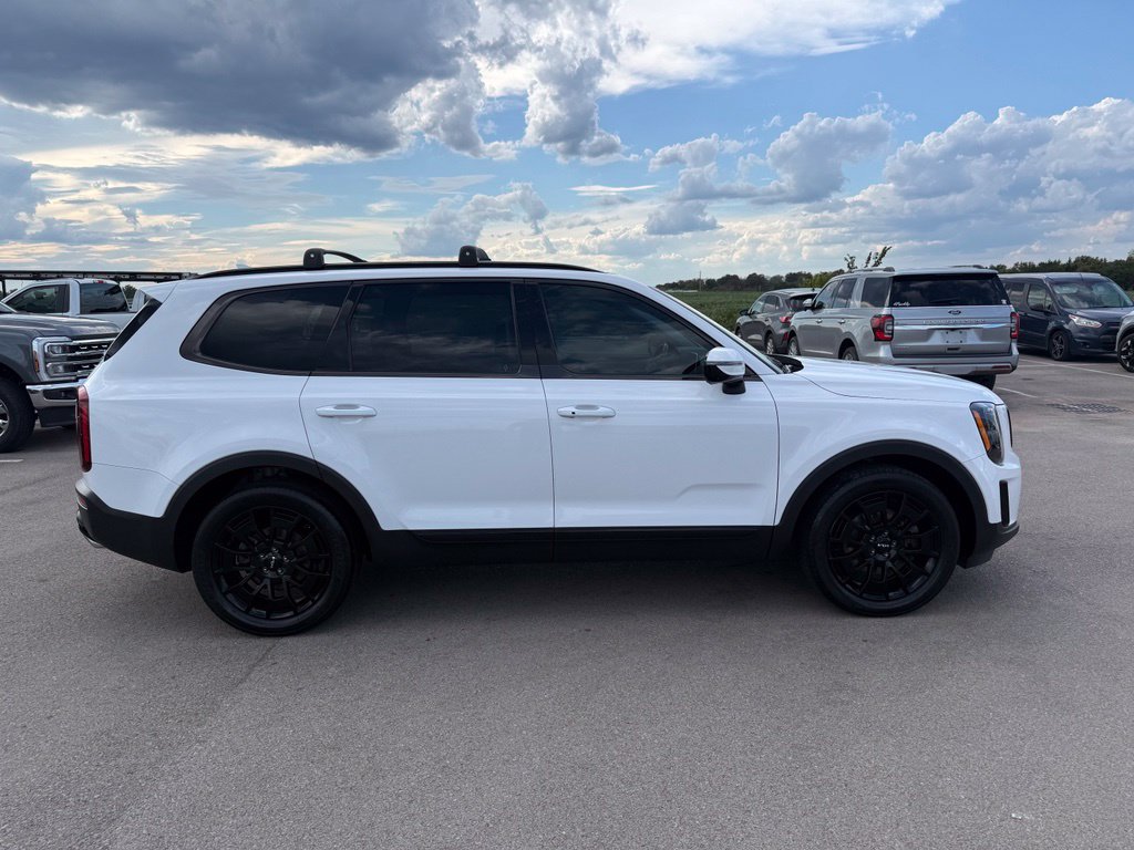 Used 2022 Kia Telluride SX w/ SX Prestige Package AWD/4WD image 25