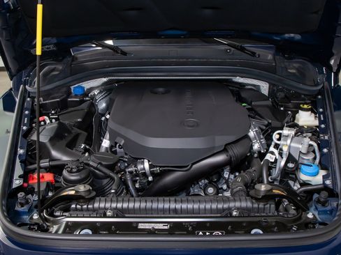 Used 2024 INEOS Grenadier image 5