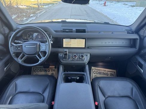 Used 2023 Land Rover Defender 110 X-Dynamic SE image 9