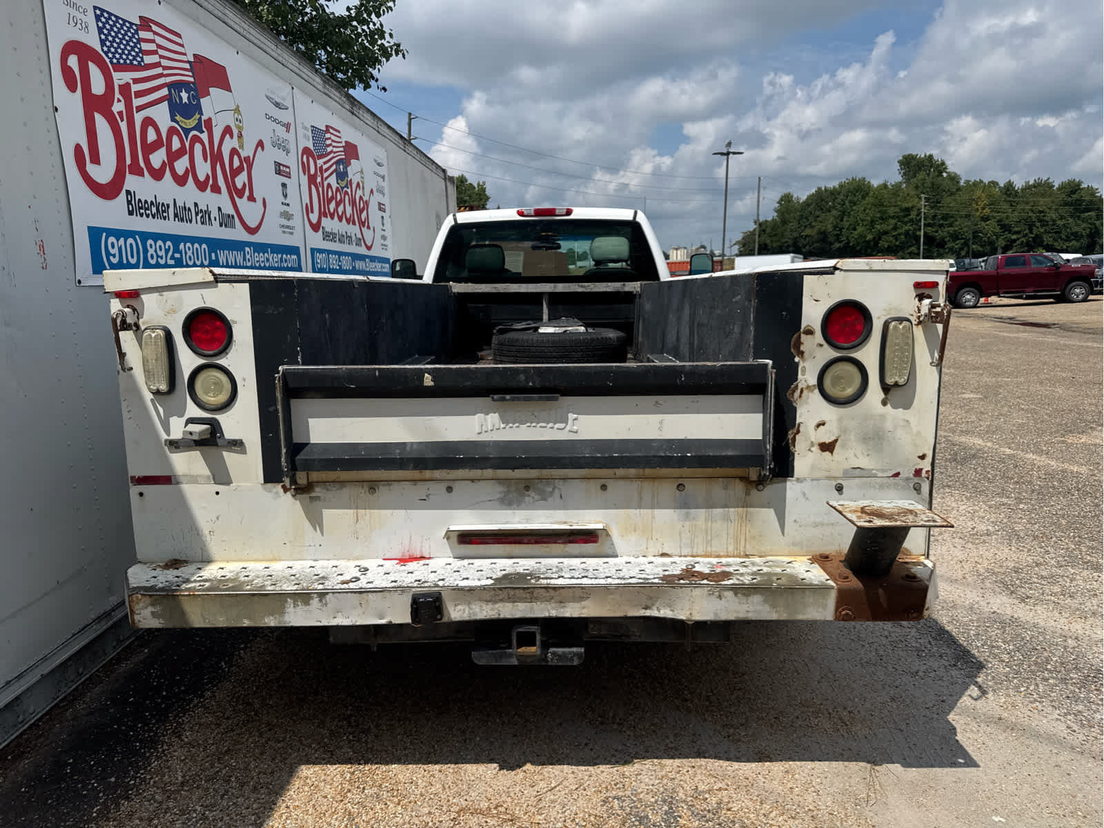 Used 2013 Chevrolet Silverado 3500 W/T RWD image 4