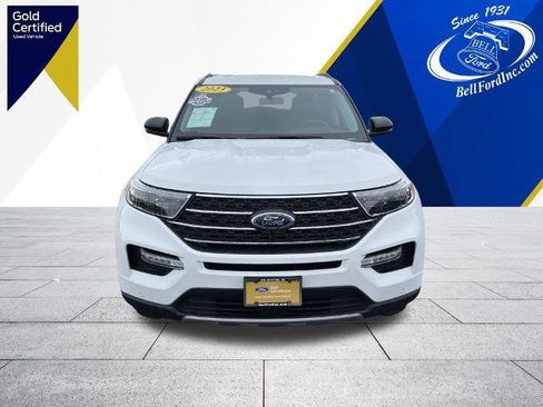 Certified 2023 Ford Explorer XLT w/ Equipment Group 202A image 10