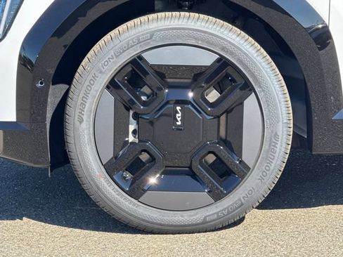 New 2026 Kia EV9 GT-Line AWD/4WD image 35