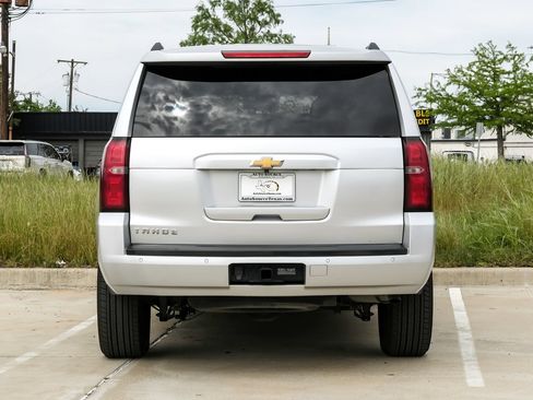 Used 2020 Chevrolet Tahoe LS RWD image 9