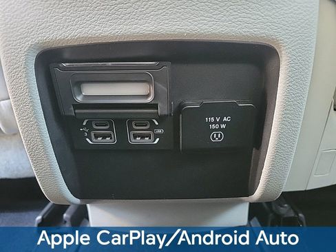 Used 2020 Jeep Cherokee Limited w/ Technology Group image 11