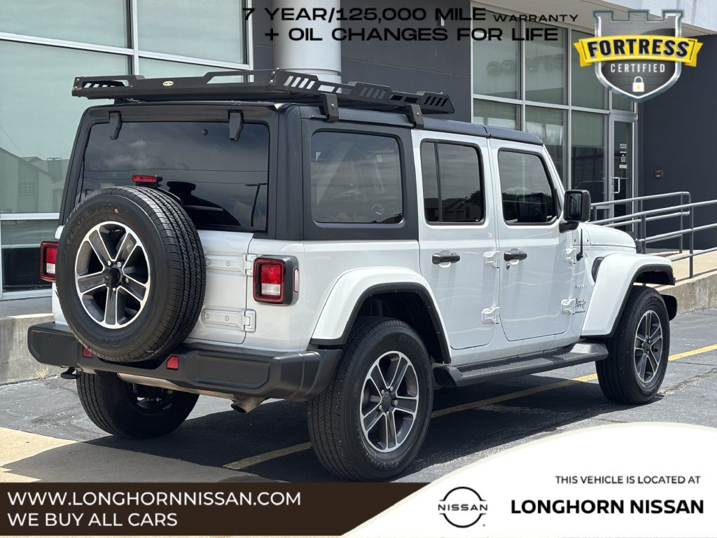 Used 2023 Jeep Wrangler Unlimited Sahara AWD/4WD image 3
