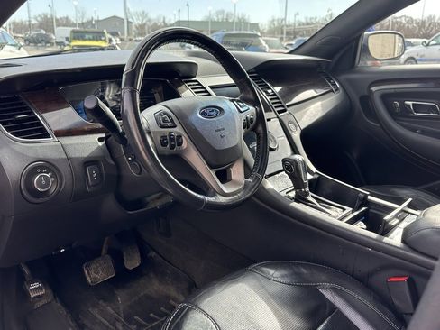 Used 2013 Ford Taurus Limited image 10