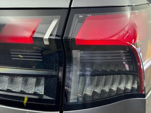 New 2026 INFINITI QX80 4WD w/ Sport Exterior Package image 35