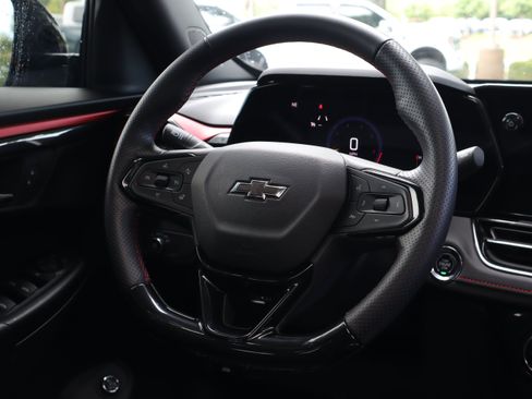 Used 2024 Chevrolet TrailBlazer RS w/ Convenience Package FWD image 17