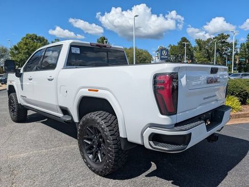 Used 2024 GMC Sierra 2500 AT4 w/ AT4 Premium Plus Package AWD/4WD image 28