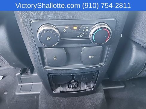 Used 2023 Ford Explorer XLT RWD image 24