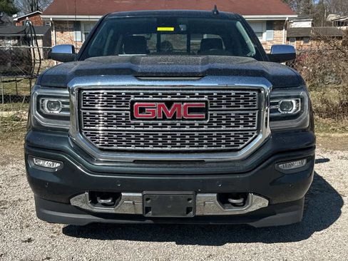 Used 2018 GMC Sierra 1500 Denali w/ Denali Ultimate Package image 8