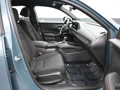 Certified 2026 Honda HR-V Sport image 39
