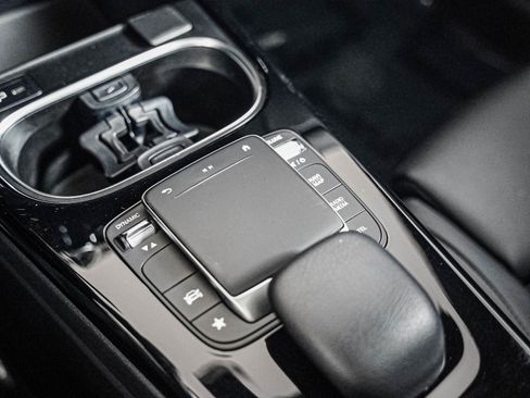 Certified 2022 Mercedes-Benz CLA 250 image 15