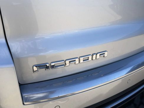 Used 2014 GMC Acadia SLT image 41