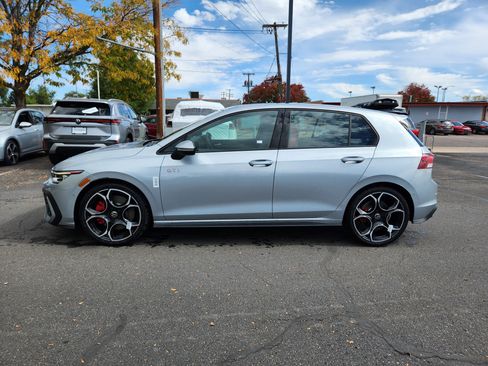 New 2025 Volkswagen GTI Autobahn image 4