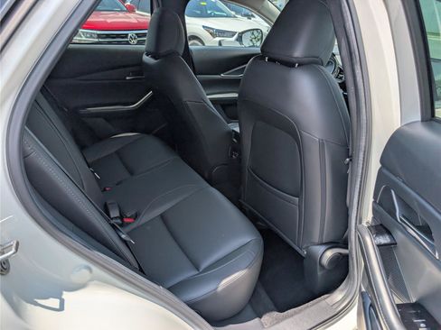 Used 2024 MAZDA CX-30 AWD 2.5 S w/ Preferred Package image 11