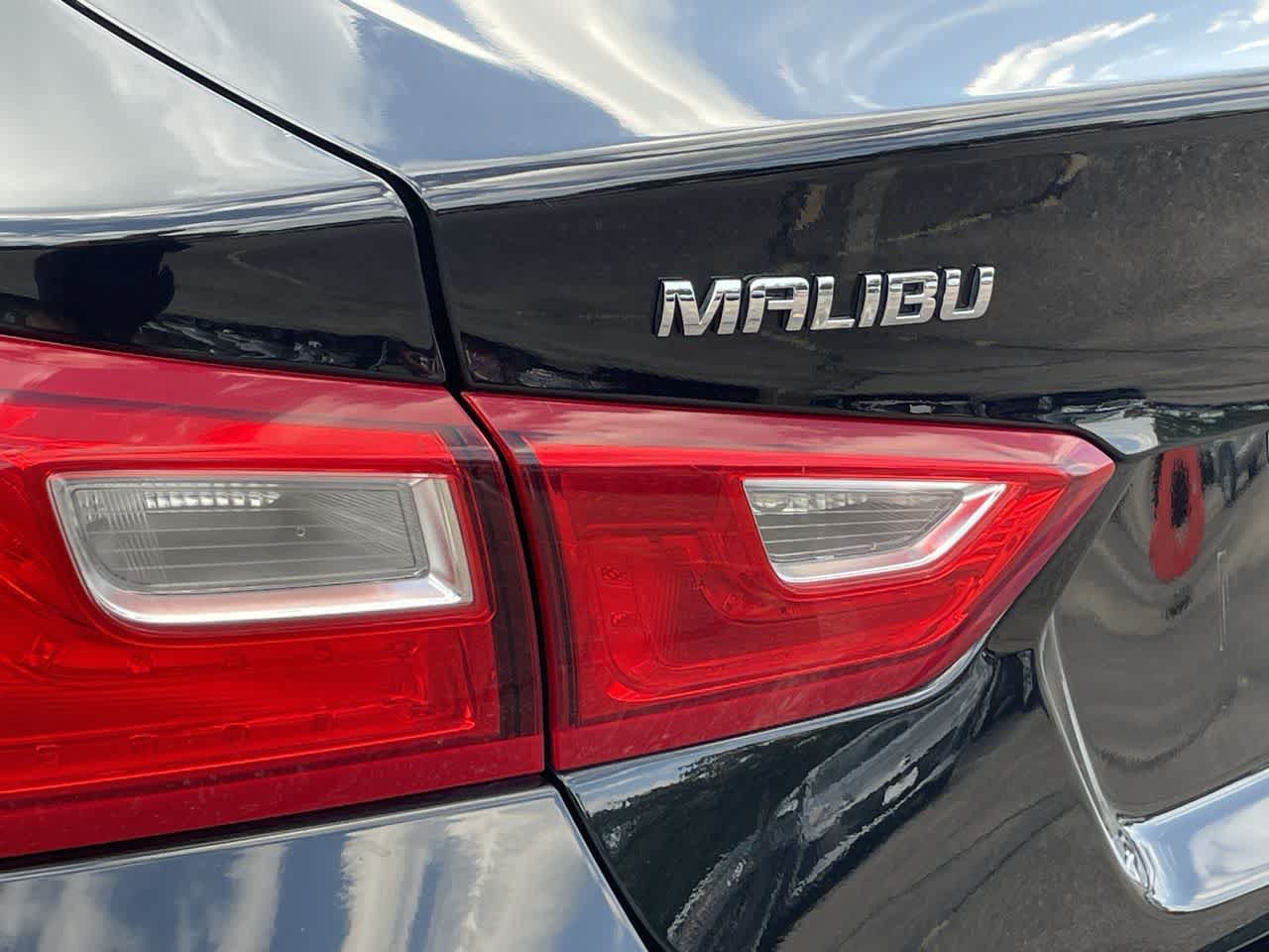 Used 2018 Chevrolet Malibu LT FWD image 33