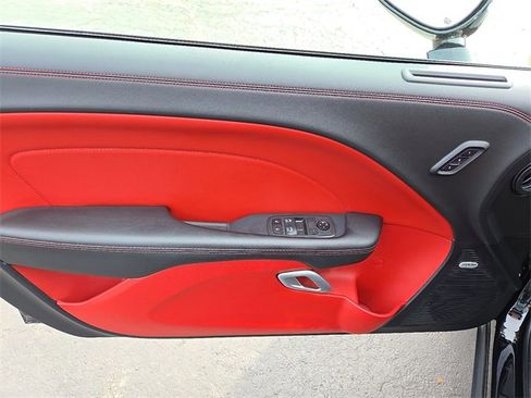 Used 2021 Dodge Challenger R/T Scat Pack w/ Plus Package image 12