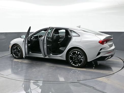 Used 2024 Kia K5 GT-Line image 35