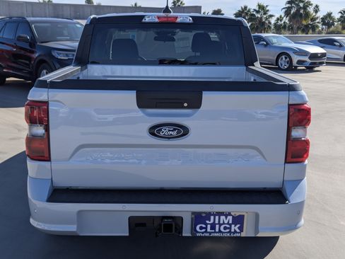 New 2026 Ford Maverick Lobo image 3