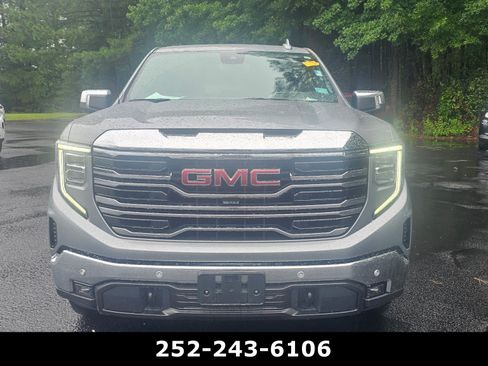 Used 2024 GMC Sierra 1500 SLT w/ SLT Premium Package AWD/4WD image 2