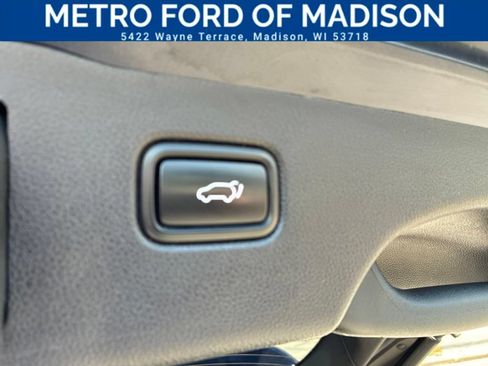 Used 2020 Kia Sorento EX AWD/4WD image 42