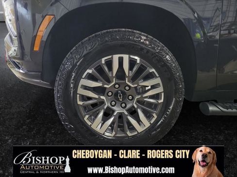 Used 2025 Chevrolet Tahoe Z71 AWD/4WD image 26