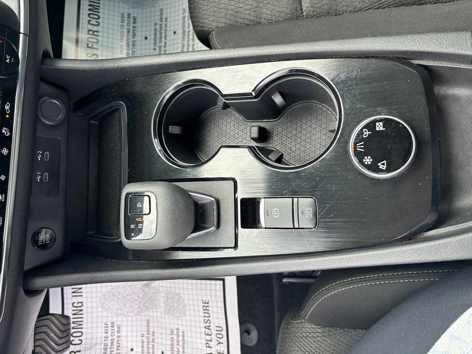 Used 2024 Nissan Rogue SV AWD/4WD image 27