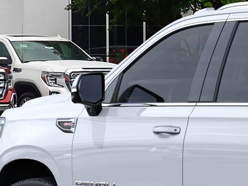 New 2026 GMC Yukon XL Denali image 14