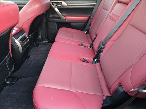 Used 2020 Lexus GX 460 Premium w/ Premium Package image 9