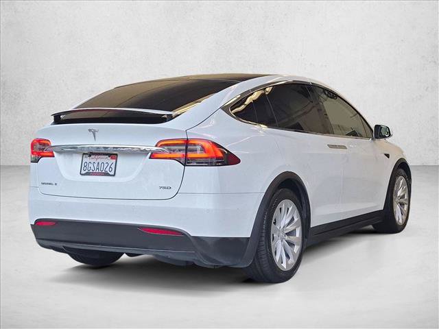 Used 2018 Tesla Model X 75D AWD/4WD image 5