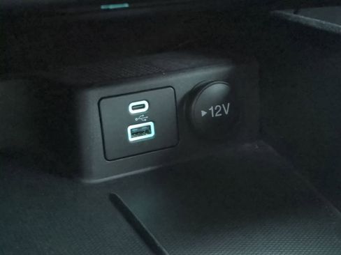 Used 2022 Ford Escape SEL image 30