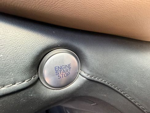 Certified 2022 Hyundai Santa Fe Calligraphy FWD image 30