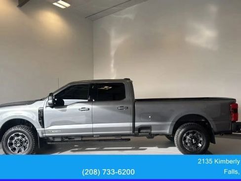 Used 2024 Ford F350 Lariat w/ Sport Appearance Package image 5