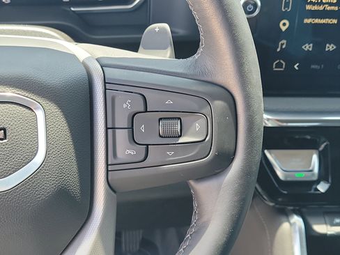 Used 2025 GMC Sierra 1500 Denali AWD/4WD image 23