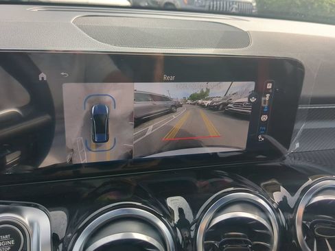 Certified 2024 Mercedes-Benz GLB 35 AMG 4MATIC image 18