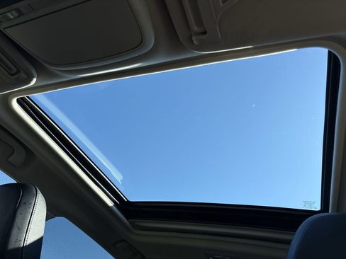 Used 2023 Subaru Forester Limited image 20