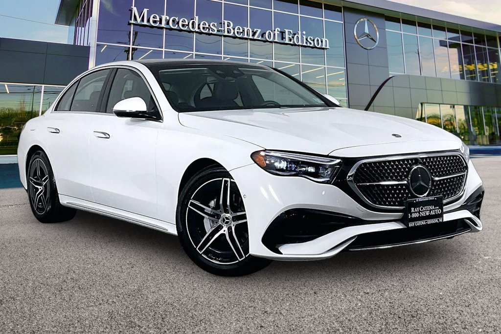Used 2026 Mercedes-Benz E 350 4MATIC Sedan image 1