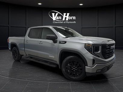 Used 2025 GMC Sierra 1500 Elevation