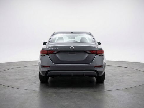Used 2025 Nissan Sentra SV FWD image 7