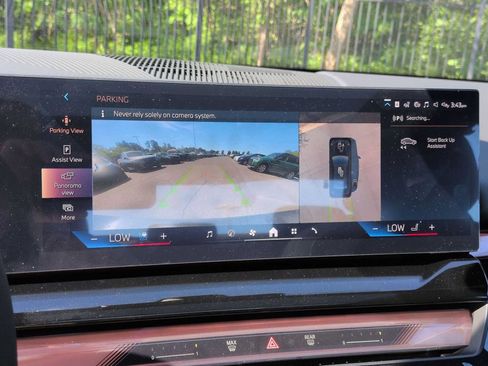 New 2027 BMW 550e xDrive w/ Executive Package AWD/4WD image 32