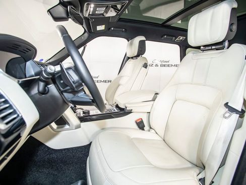 Used 2021 Land Rover Range Rover AWD/4WD image 13