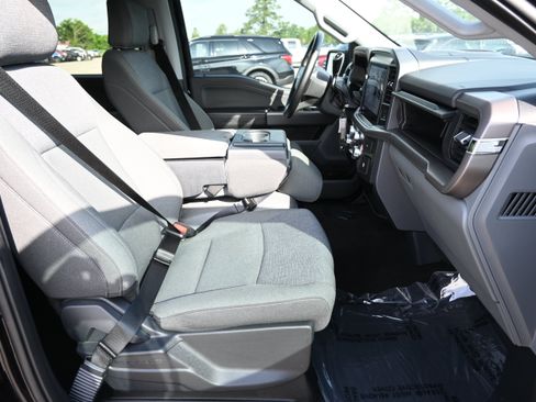 Used 2025 Ford F150 XLT w/ Equipment Group 301A Standard RWD image 16
