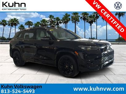 Used 2025 Volkswagen Tiguan SE R-Line