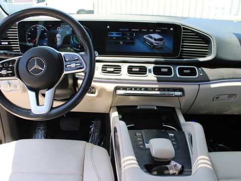 Used 2022 Mercedes-Benz GLE 350 image 13
