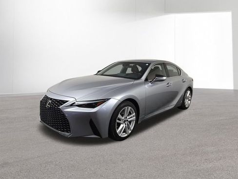 Used 2022 Lexus IS 300 AWD w/ Comfort Package image 2